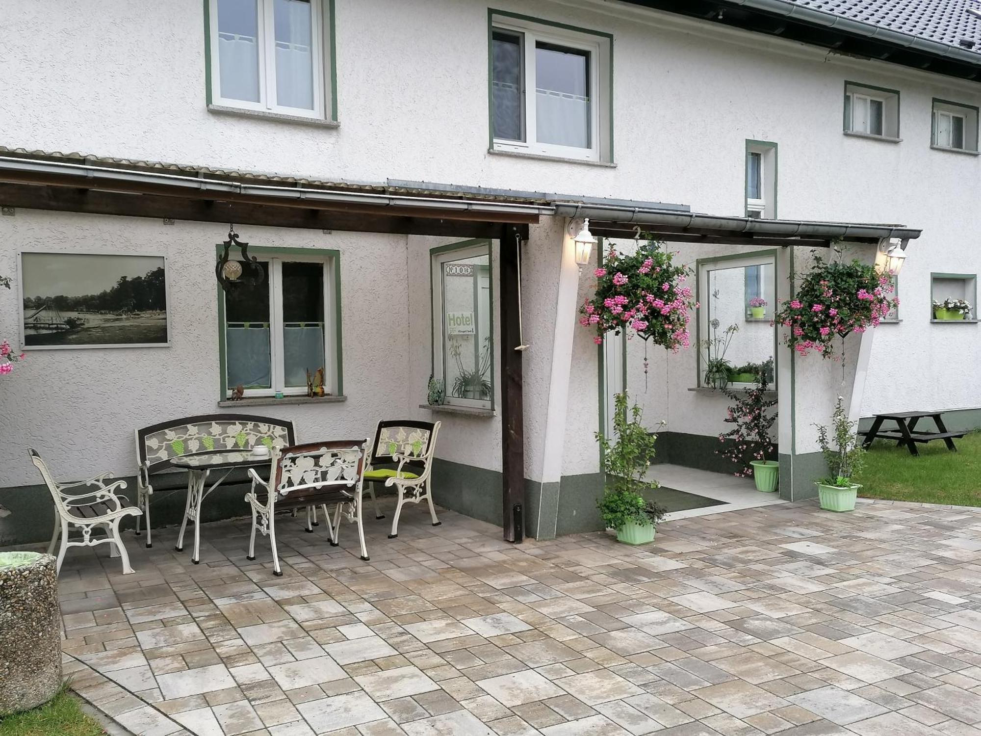 "Maerkische Traube" Idyllisches Gaestehaus Fuer Selbsversorger Zesch Exterior photo